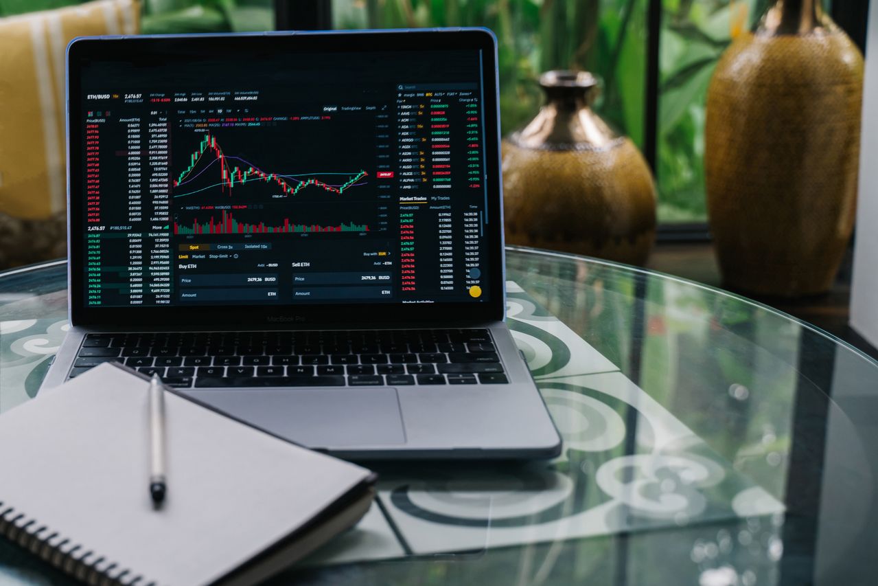 Qu&rsquo;est-ce qui diffère l&rsquo;économie de la finance ?